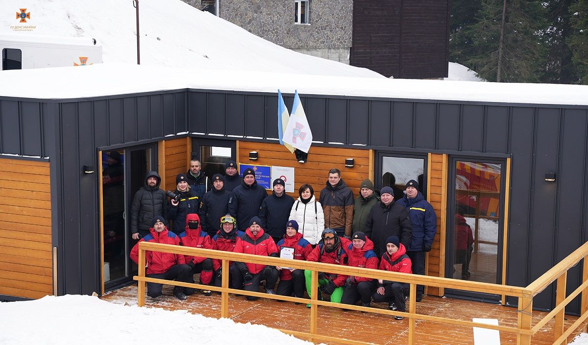 На Драгобраті відкрили пункт реєстрації та допомоги туристам