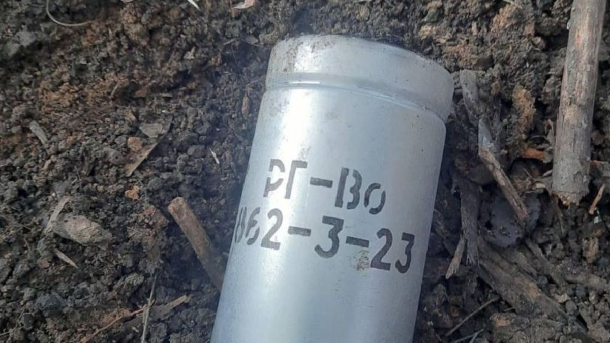 Росіяни застосовують на фронті гранати з отруйним газом