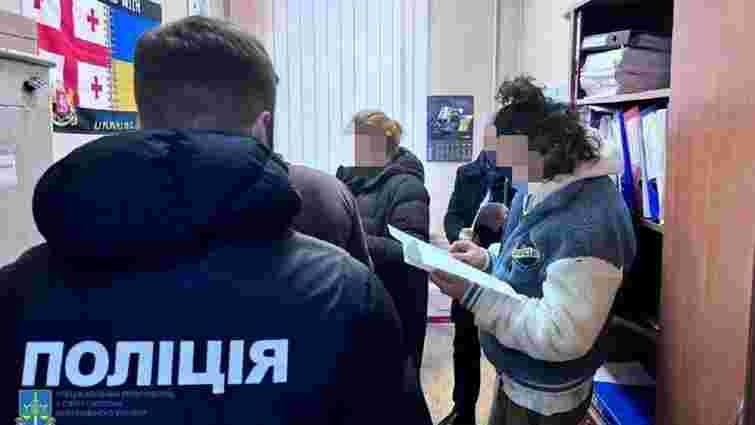 Київський підприємець отримав підозру за постачання ЗСУ неякісного одягу на 25 млн грн