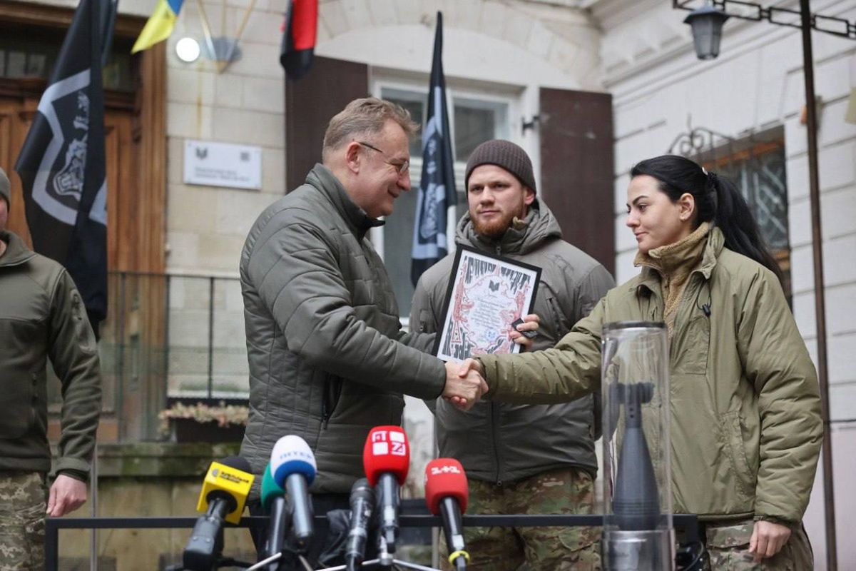 У Львові відкрили рекрутинговий центр батальйону «Вовки Да Вінчі»
