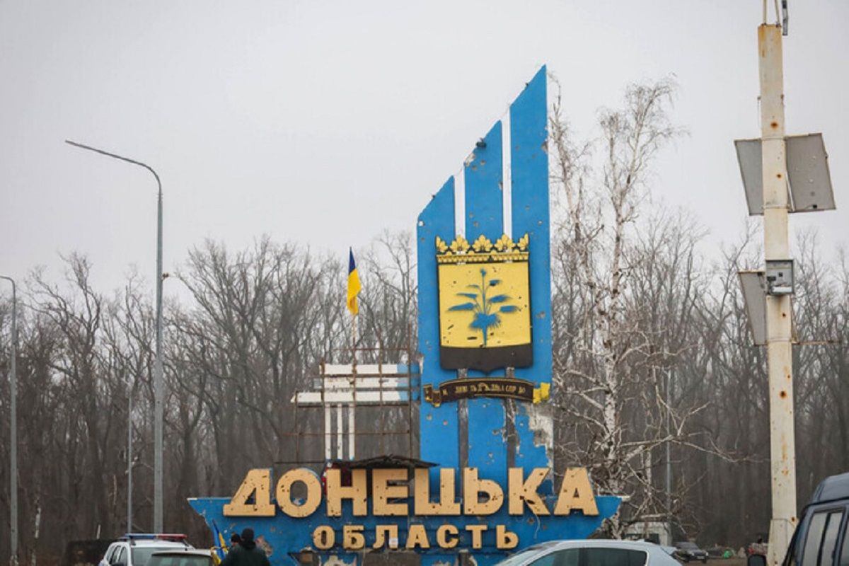 На окупованих територіях пенсіонерів змушують вступати у партію «Єдіная Росія»