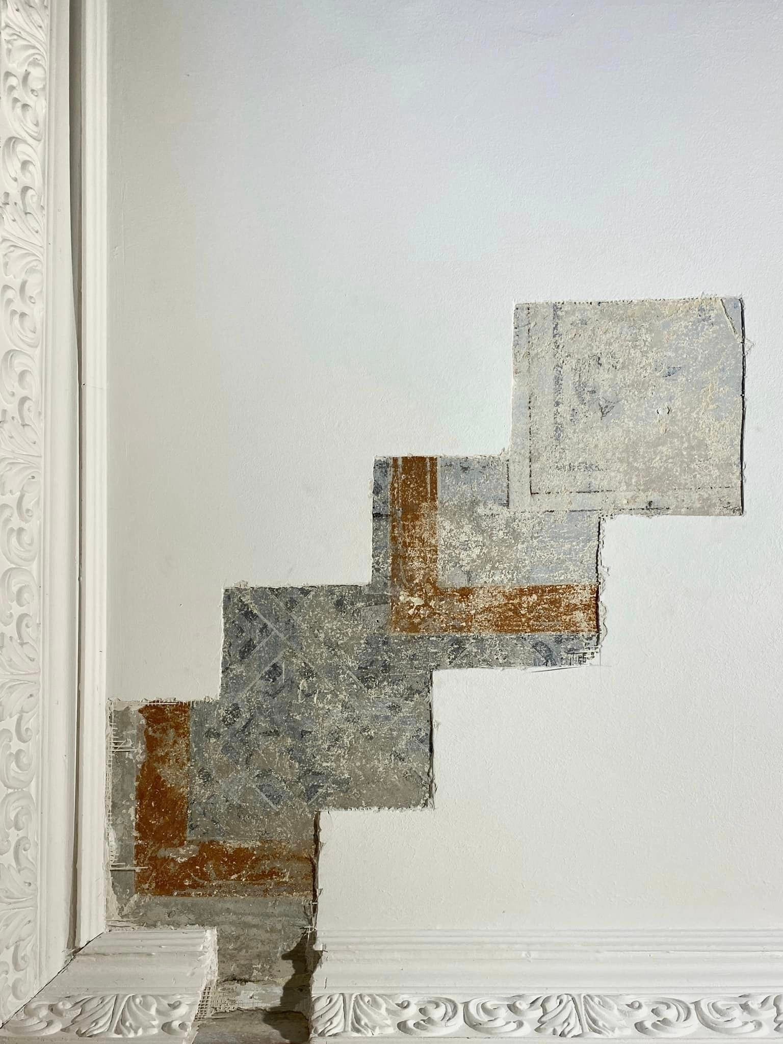 Виявлені розписи на стелі