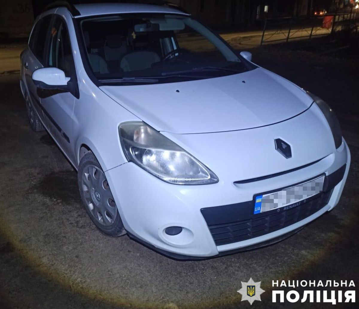 У Дрогобичі водій Renault Clio на пішохідному переході збив 10-річного хлопчика