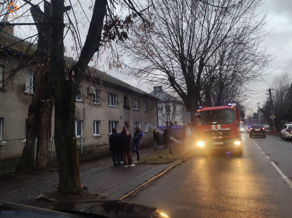 Під час пожежі в ужгородському гуртожитку загинув 57-річний чоловік