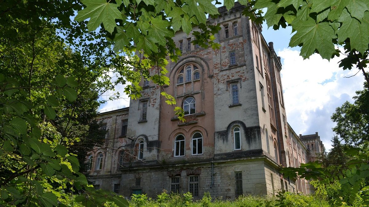 Сирітський палац Скарбека: будинок для убогих у Закладі