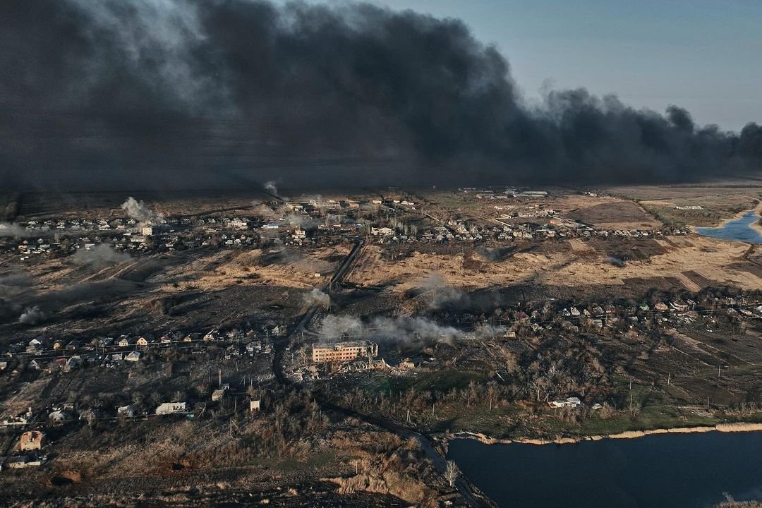 Руїни знищеної росіянами Авдіївки (фото Костянтина і Влади Ліберових)
