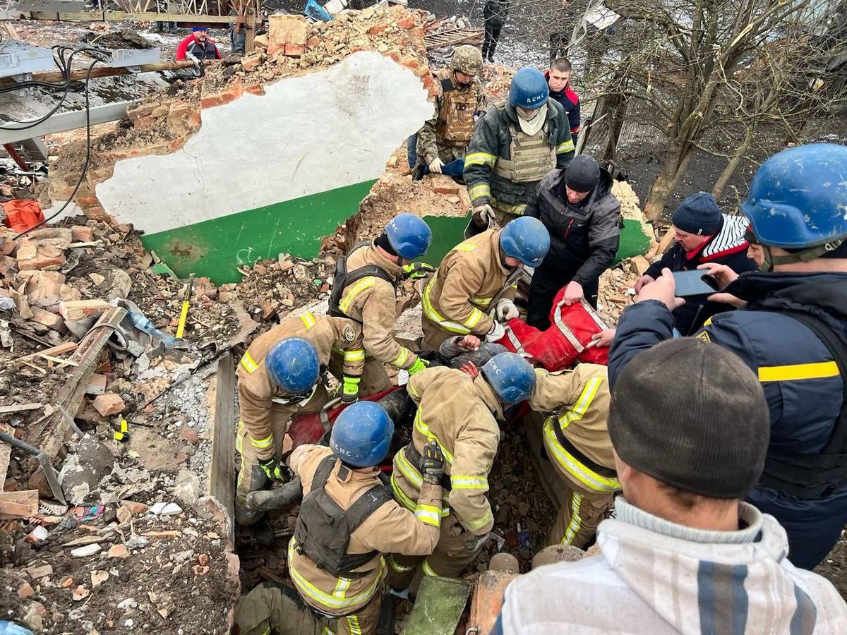 На Сумщині внаслідок російського авіаудару загинуло троє людей