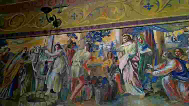 Костел у Вижнянах: фрески як мистецька галерея