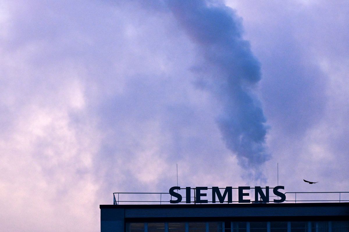 Німецька компанія Siemens оголосила про закриття свого підрозділу в Росії