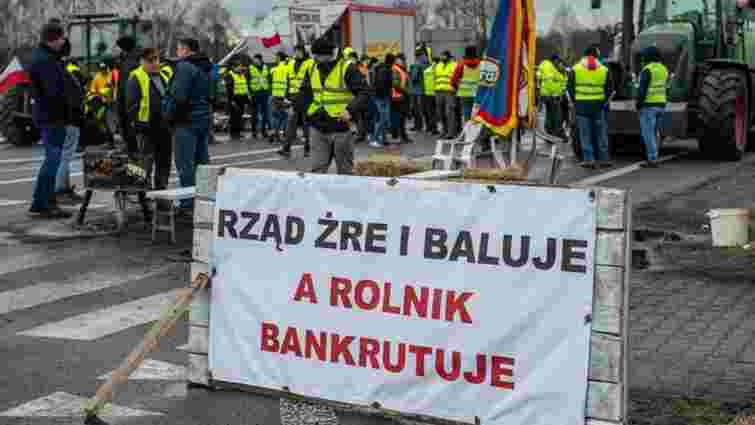 Польські фермери анонсували на 20 лютого масштабну блокаду українського кордону