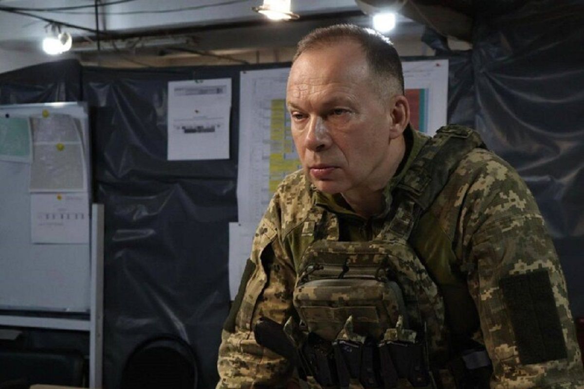 Сирський повідомив про перехід України від наступальних дій до оборонної операції