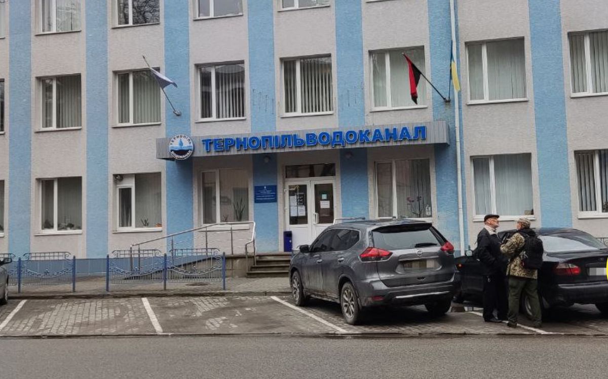 Тернопільський водоканал закупив для своїх працівників молока на майже 700 тис. грн