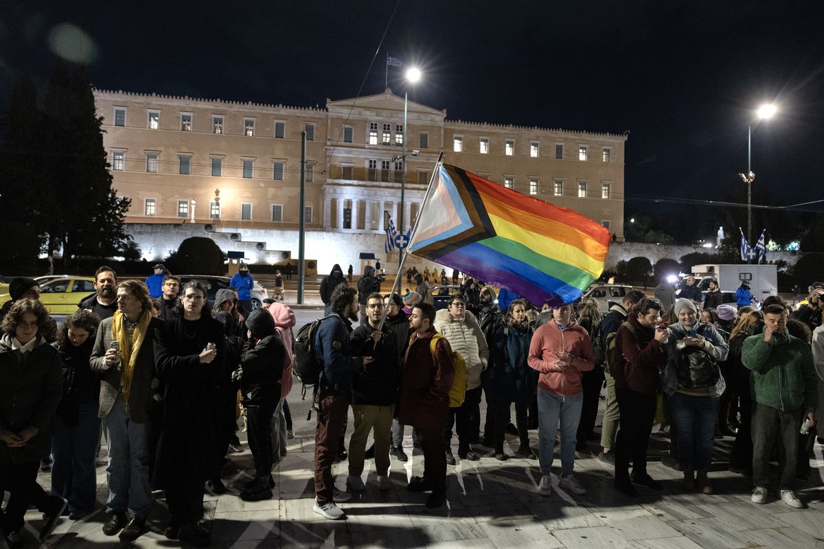 Греція стала першою православною країною з легалізованими одностатевими шлюбами