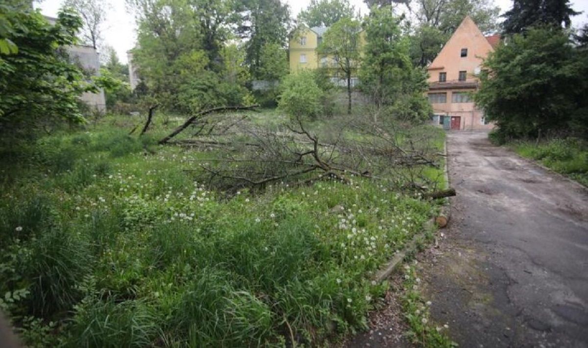Прокуратура програла суд за землю під віллою на вул. Горбачевського