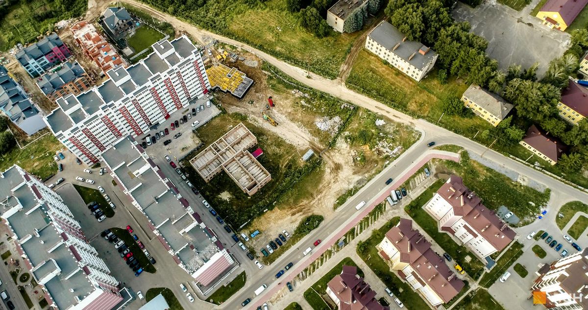 «Гроші взяли, телефони вимкнули»