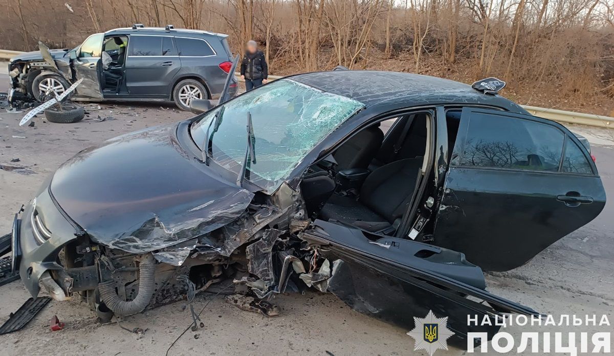Двоє людей постраждали унаслідок ДТП на трасі під Львовом