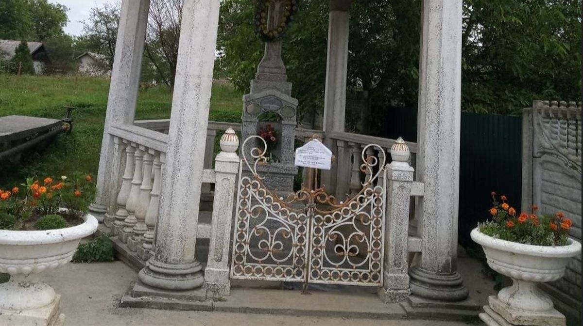 У Калуші воду з місцевого джерела визнали непридатною для пиття