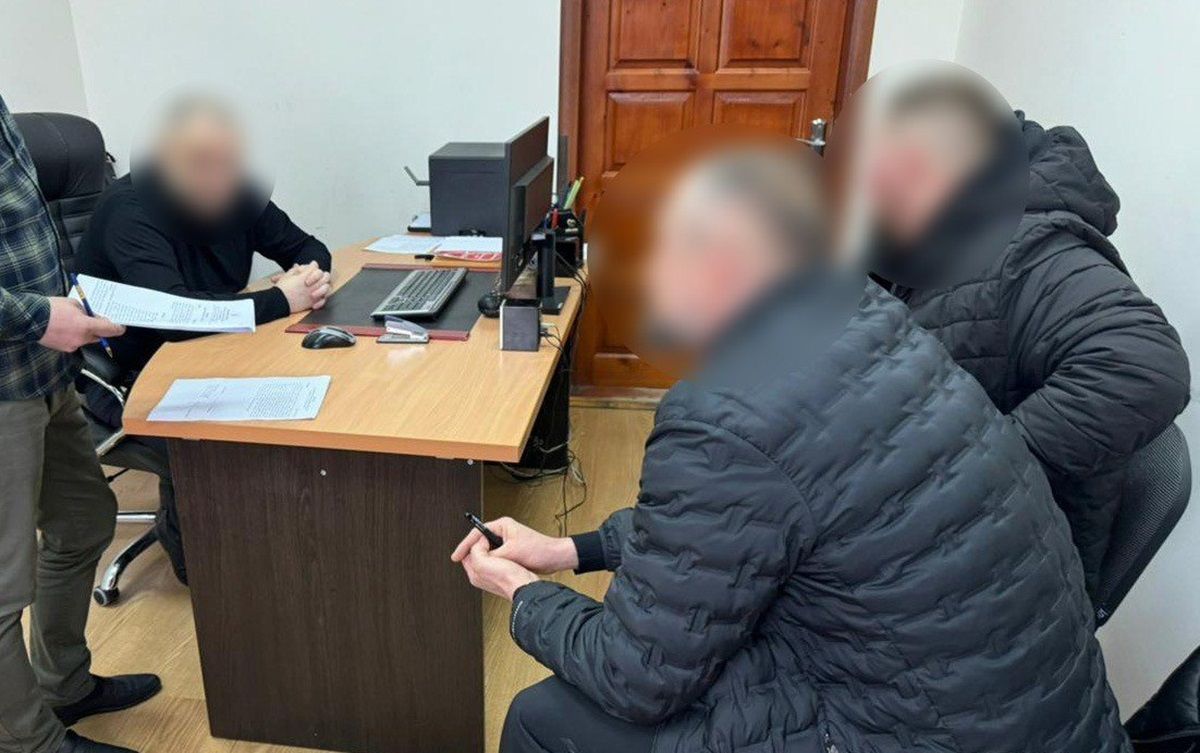 На Буковині керівник одного з лісництв незаконно вирубав дубів на 900 тис. грн