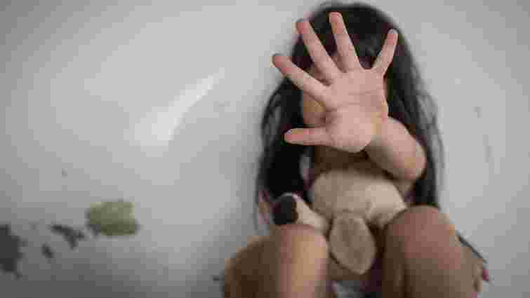Закарпатцю присудили 11 років ув’язнення за зґвалтування племінниці  