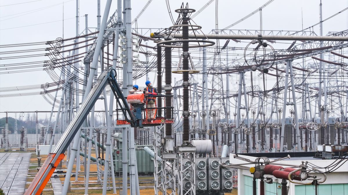 Україна почала торгувати енергією з Угорщиною за європейськими правилами