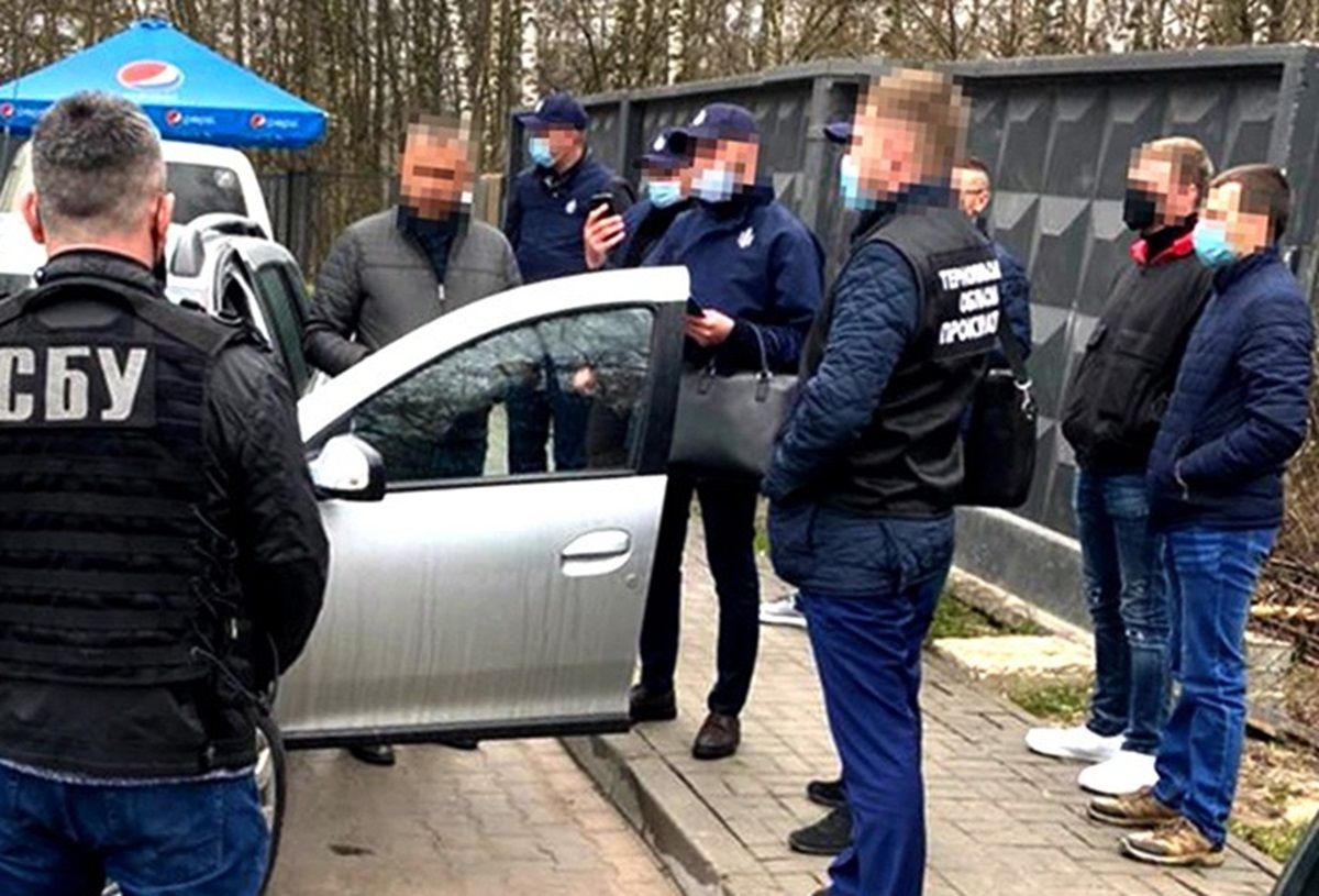 Екс-керівника управління Держпродспоживслужби Тернопільщини ув'язнили на 5,5 років за хабар