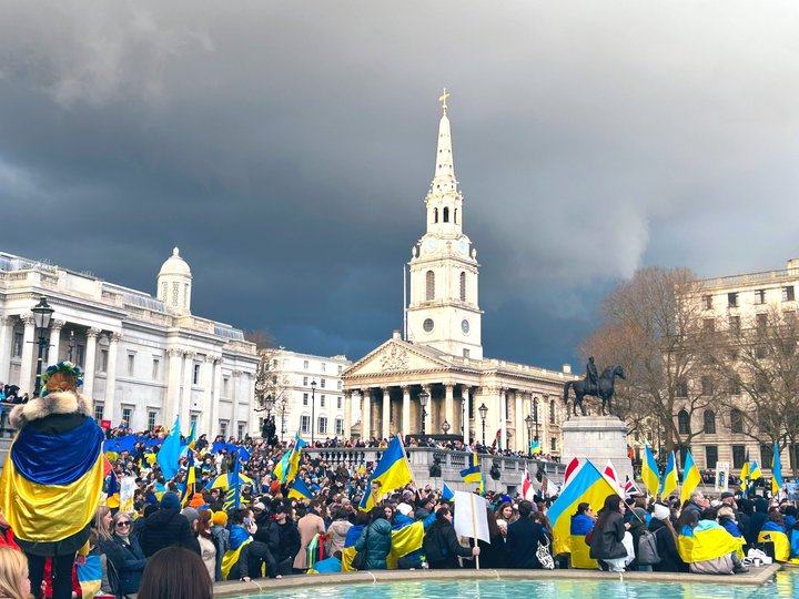 фото Alex Kokcharov