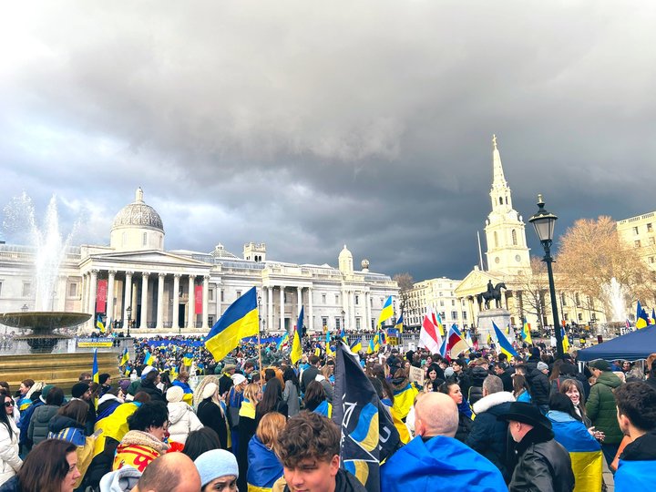 фото Alex Kokcharov