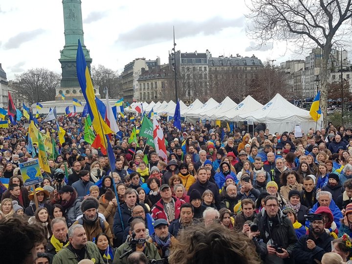 фото Посольства України у Франції