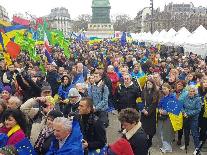 фото Посольства України у Франції