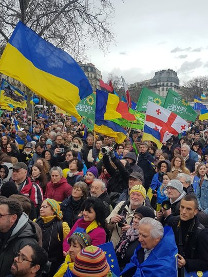 фото Посольства України у Франції