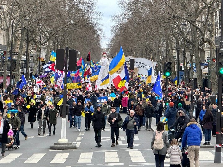 фото Посольства України у Франції