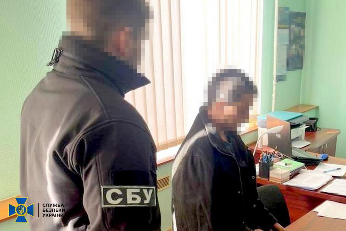 СБУ затримала працівника заводу за ремонт техніки росіян під час боїв за Харків