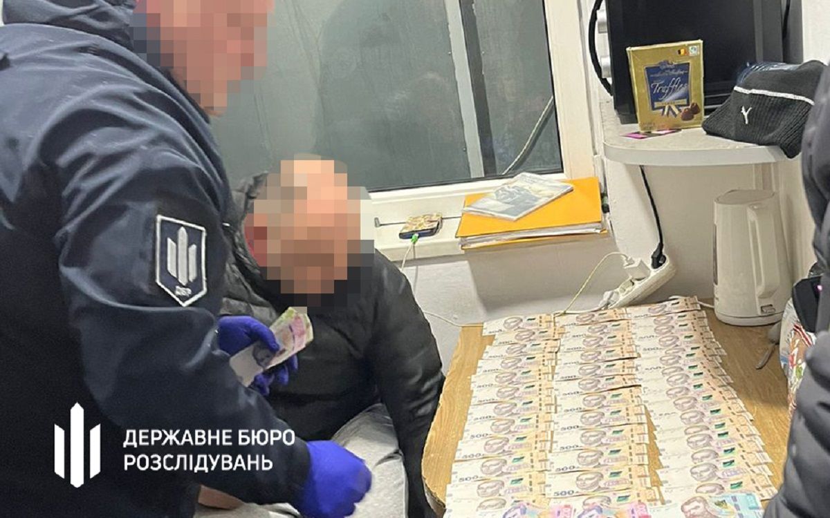 На Вінниччині інспектор «Укртрансбезпеки» отримав підозру за вимагання хабарів у підприємців