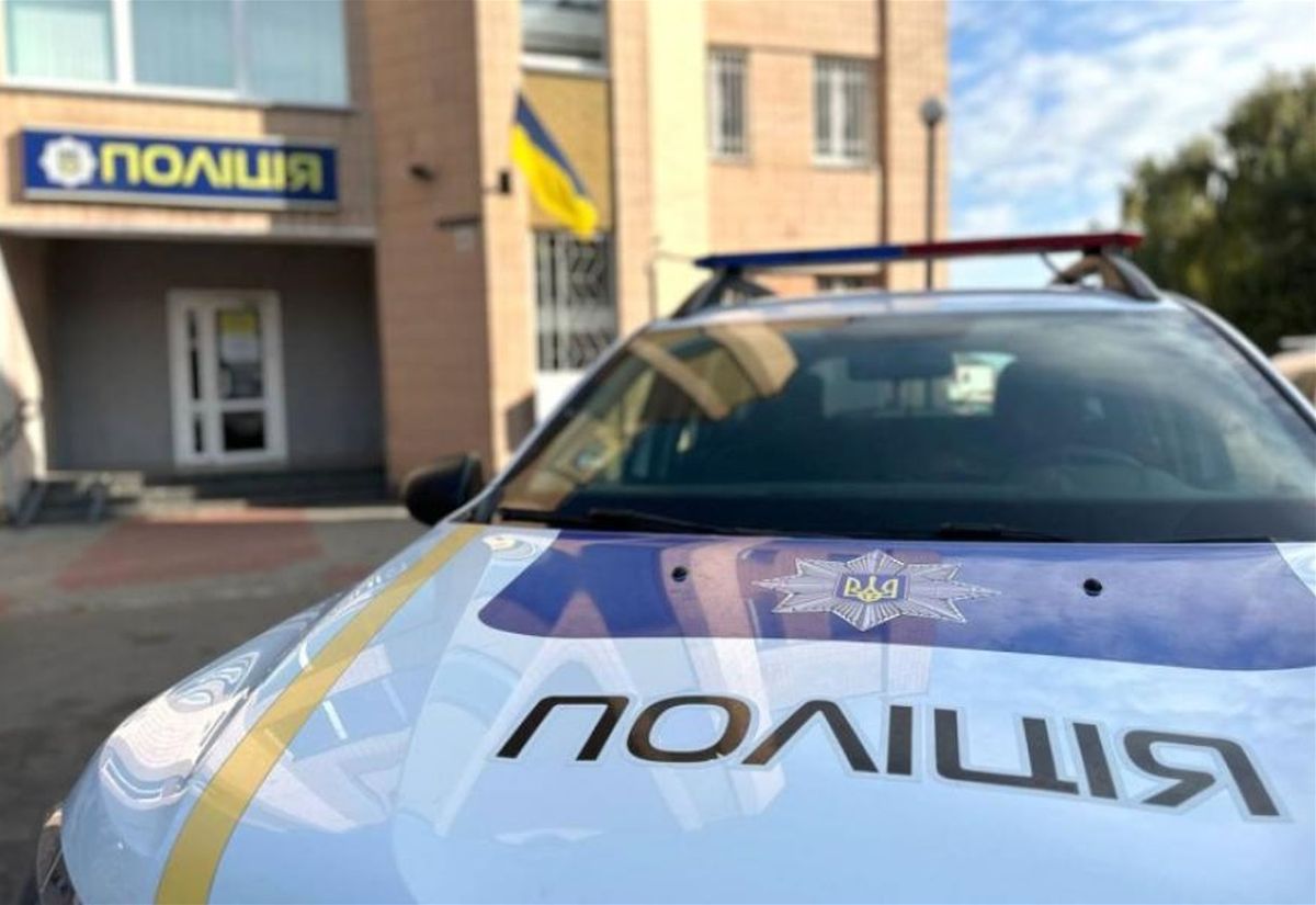 Закарпатські правоохоронці розслідують побиття дівчини двома школярами