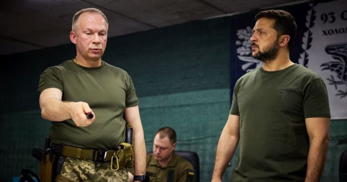 Сирський отримав від Зеленського карт-бланш на будь-які кадрові перестановки в армії
