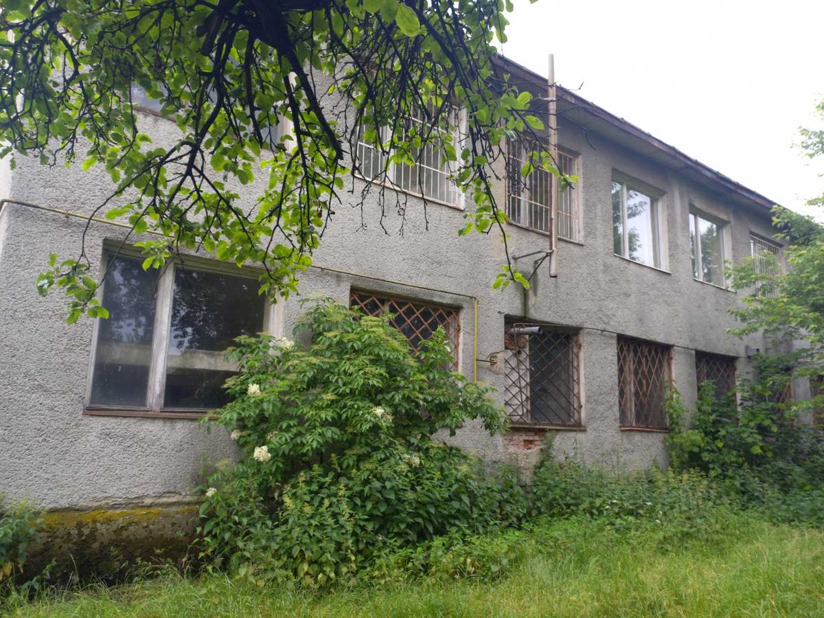 На Закарпатті під час аукціону вартість будівлі Мін'юсту зросла у 880 разів