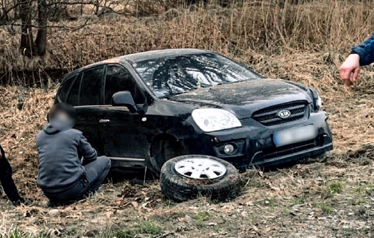 П’яний водій без прав вчинив ДТП на Львівщині та побив поліцейського