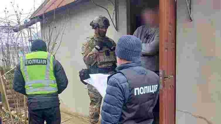 У Тернополі пограбували волонтерів, які їхали за кордон за допомогою для ЗСУ