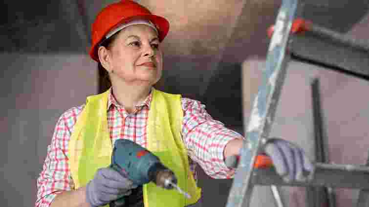 За два роки кількість жінок на роботі у будівельній галузі зросла на 18%