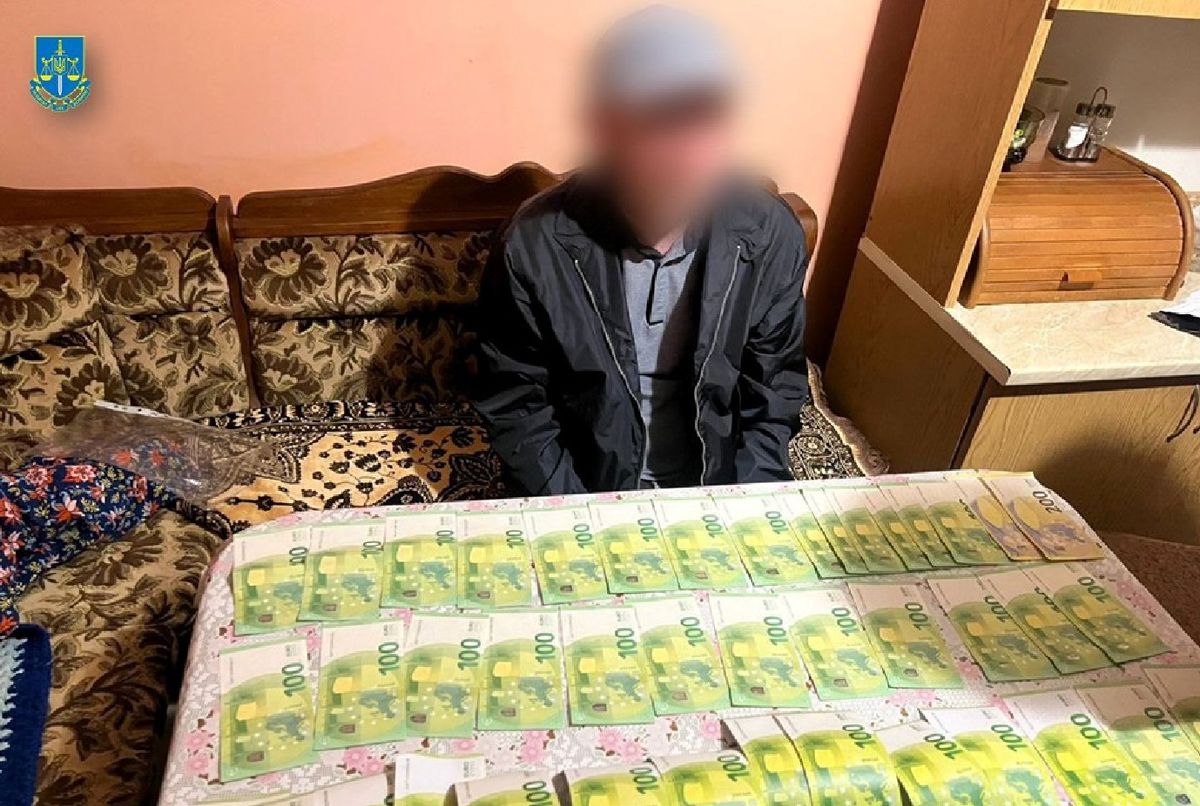 Правоохоронці затримали закарпатця, який за $6,5 тис допомагав ухилянтам тікати з країни