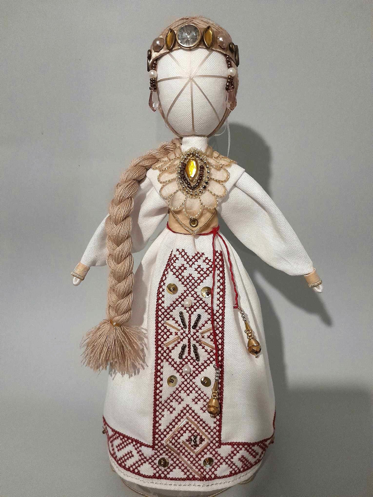 Либідь (майстриня Олена Сокіл, фото Ніна Хаген)