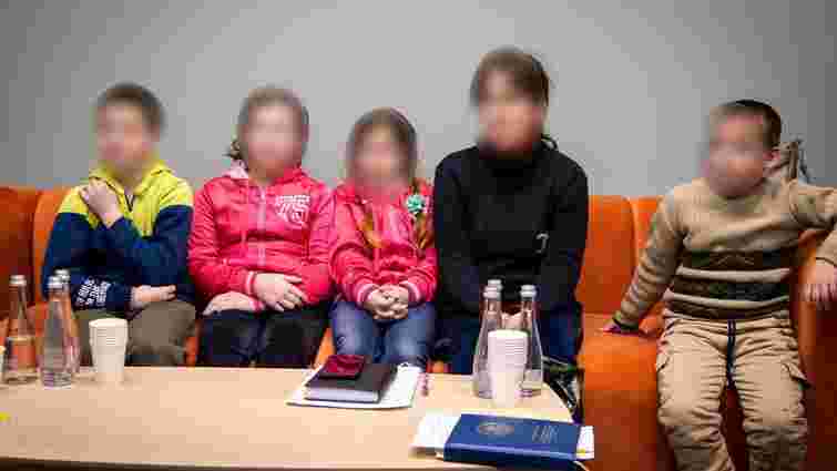 Україна повернула ще п'ятьох дітей з окупованих територій
