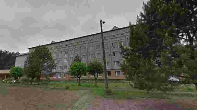 Львівського підприємця підозрюють у привласненні майже 700 тис. грн на ремонті лікарні