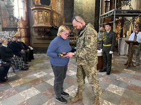 Королівська бригада вручила у Львові ордени «Хрест Героя» родинам загиблих захисників