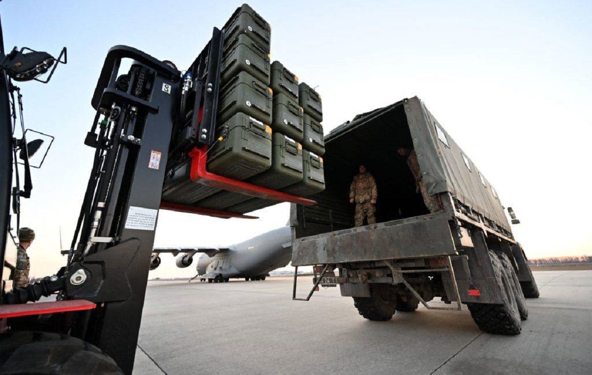 Німеччина анонсувала пакет воєнної допомоги Україні на 500 млн євро