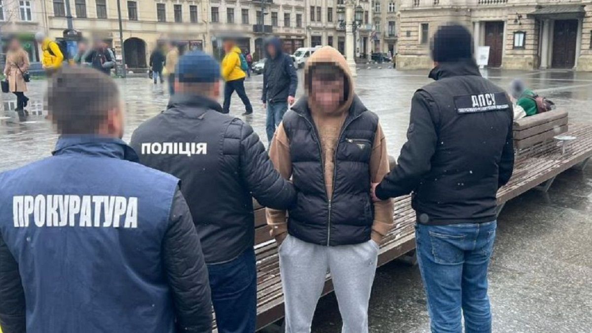 19-річний львів'янин за 10 тис. доларів обіцяв ухилянту документи багатодітного батька