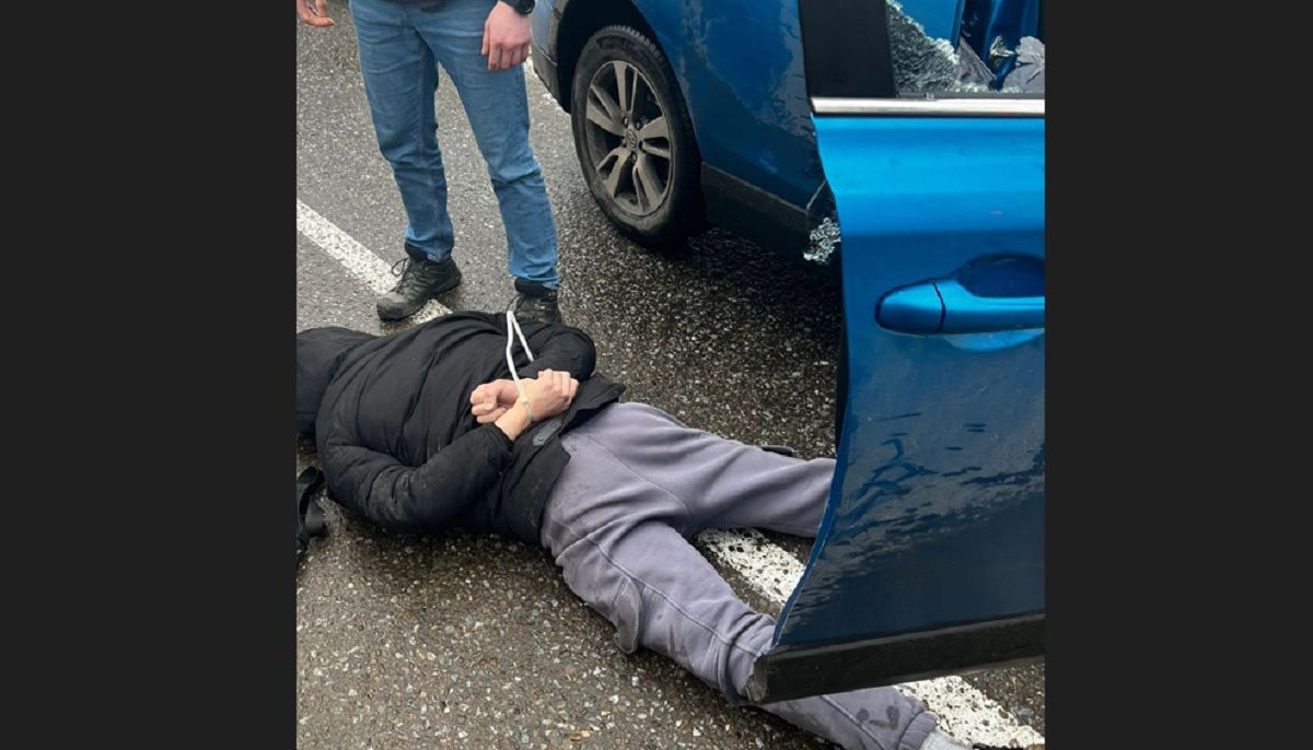 У Стрию затримали банду рекетирів за вимагання грошей у переселенців