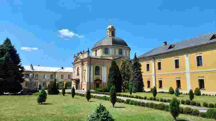 Монастир у Червонограді: Шептицький, мумія шляхтича та раритетні фоліанти