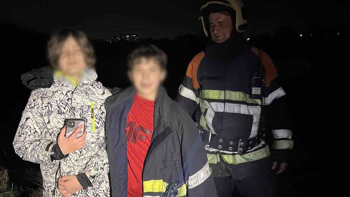 Рятувальники знайшли двох дітей, які заблукали в болотах Західного Бугу