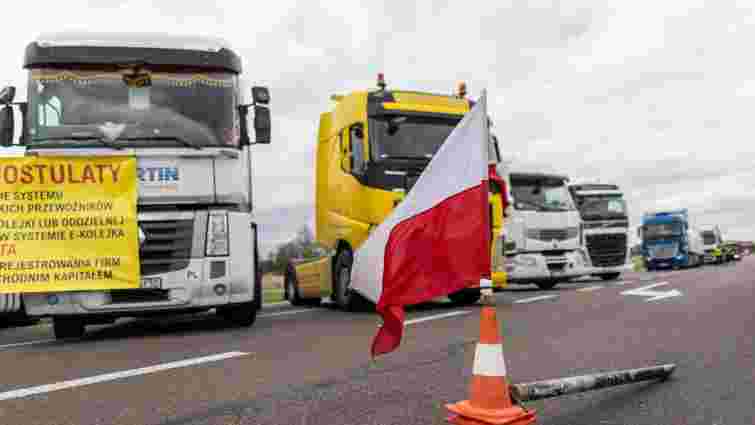 Польські фермери заявили про припинення блокади кордону з Росією